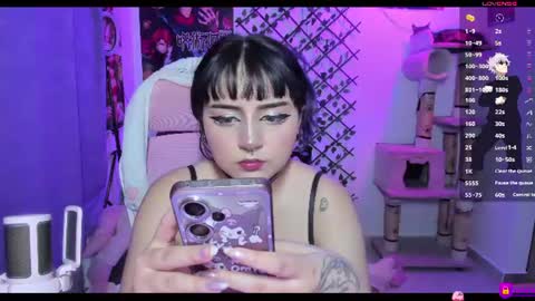 Maddy Foox online show from 06/17/26, 12:57