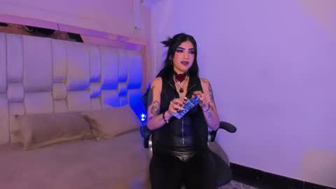  BELLA  online show from 07/15/26, 07:08