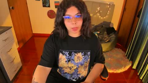 madelaine_taylor online show from 09/18/25, 02:19