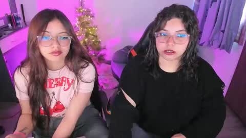 Snapshot of madelaine_taylor chatting on 02/21/26, 06:53 madelaine_taylor online show from 02/21/26, 06:53