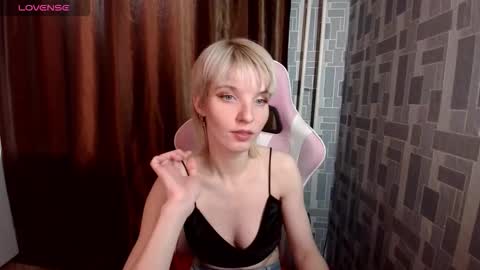 Snapshot of madelaines chatting on 02/07/26, 03:43 madelaines online show from 02/07/26, 03:43