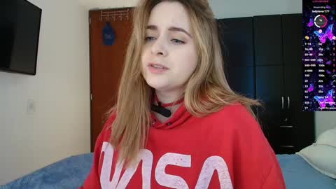 madelamee online show from 01/31/25, 08:54