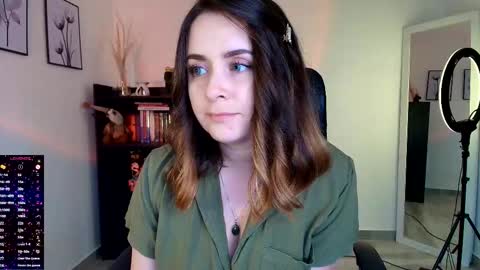 Snapshot of madelamee chatting on 02/02/26, 09:57 madelamee online show from 02/02/26, 09:57