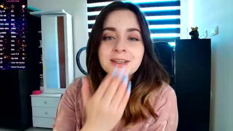 Snapshot of madelamee chatting on 05/23/26, 03:49 madelamee online show from 05/23/26, 03:49