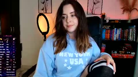 madelamee online show from 07/27/26, 11:45