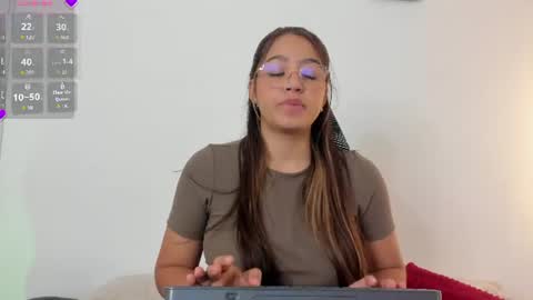 madelayn_torres online show from 07/16/26, 01:17