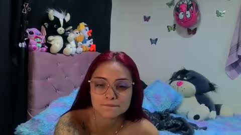Snapshot of madeleine_2018 chatting on 04/20/26, 06:16 sofia online show from 04/20/26, 06:16