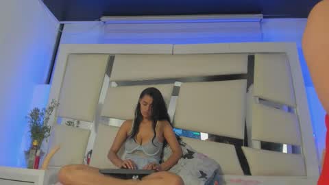 Snapshot of madeline_js chatting on 10/04/25, 03:59 madeline_js online show from 10/04/25, 03:59