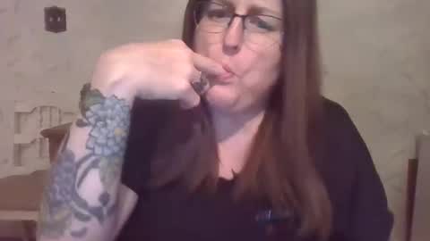 Snapshot of madelinebeau chatting on 04/04/26, 04:11 madelinebeau online show from 04/04/26, 04:11