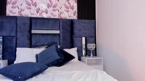 Snapshot of madelinejones__ chatting on 02/20/25, 01:46 Mady online show from 02/20/25, 01:46