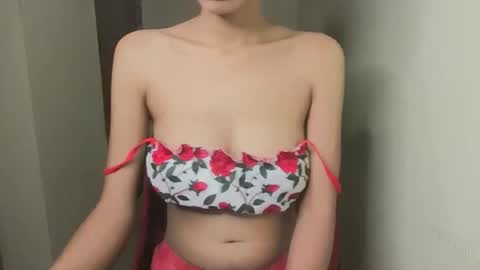 Snapshot of madhubala09 chatting on 10/30/25, 08:53 madhubala09 online show from 10/30/25, 08:53