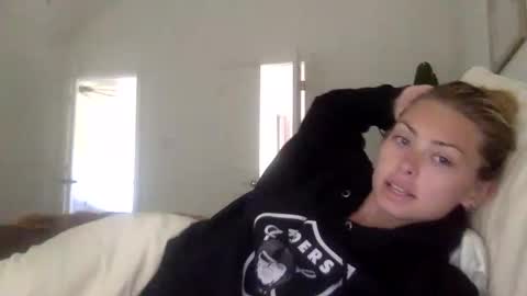 mari rose online show from 10/14/25, 02:51