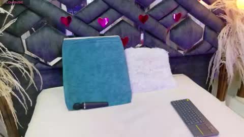 madison online show from 09/25/25, 05:44