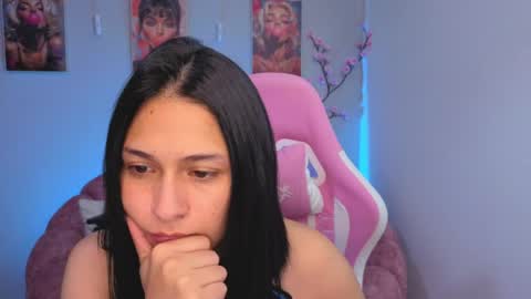 Snapshot of madison__beer chatting on 05/20/26, 09:54 Madison online show from 05/20/26, 09:54