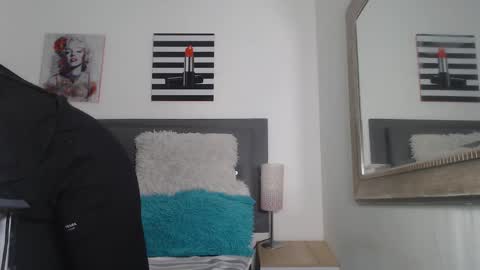madison__love_ online show from 09/30/25, 07:30