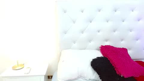 Jenny  online show from 03/04/25, 04:41