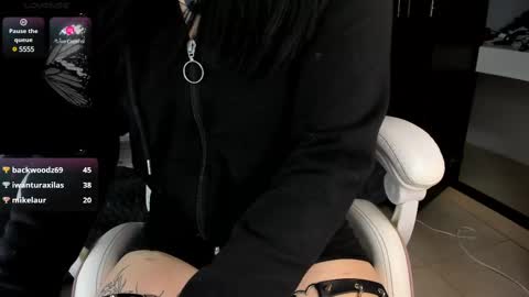 Snapshot of madison_jacksonn chatting on 03/12/25, 10:39 madison_jacksonn online show from 03/12/25, 10:39