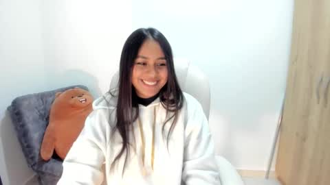 Snapshot of madison_montes chatting on 01/10/26, 06:59 madison montes online show from 01/10/26, 06:59