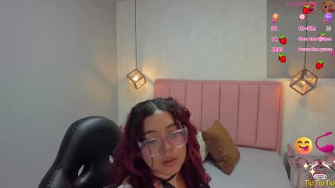Snapshot of madison_rowan chatting on 05/12/26, 03:25 MADI online show from 05/12/26, 03:25