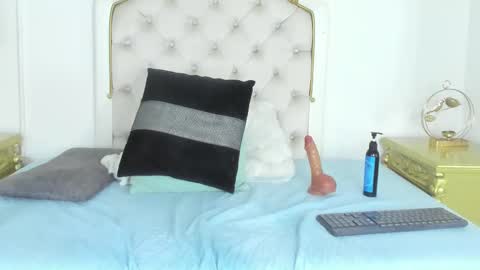 madisongomez16 online show from 03/09/25, 06:50