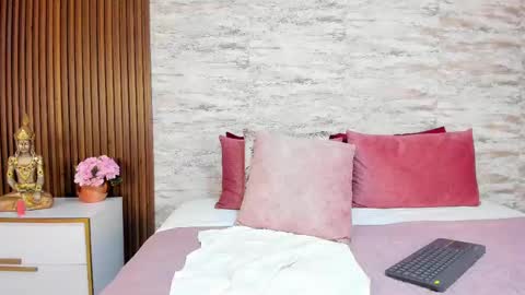 madisonhunterr_ online show from 02/11/25, 01:41