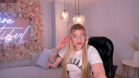 Snapshot of madisonkane chatting on 03/12/26, 11:16 Madison Kane online show from 03/12/26, 11:16
