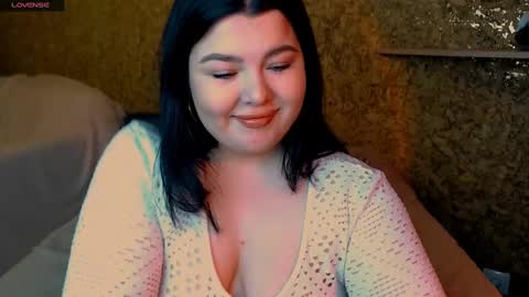Snapshot of madisonmongomery chatting on 03/03/25, 09:15 madisonmongomery online show from 03/03/25, 09:15