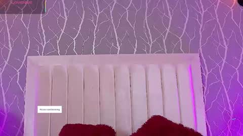 Snapshot of madisson_fox1 chatting on 12/20/25, 01:40 online show from 12/20/25, 01:40