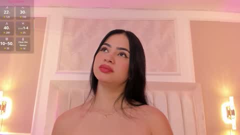 Snapshot of madisson_fox1 chatting on 02/23/26, 12:46 online show from 02/23/26, 12:46