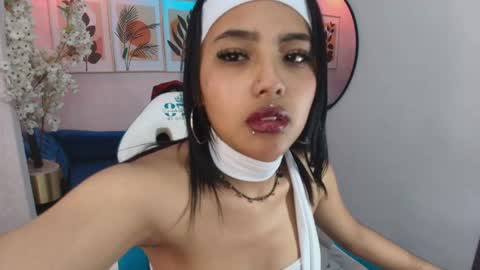 Snapshot of madisson_thompsonn chatting on 05/15/26, 09:00 madisson_thompsonn online show from 05/15/26, 09:00