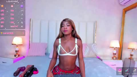 madissonbonny_ online show from 05/12/26, 09:12