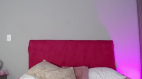    online show from 07/15/26, 07:08