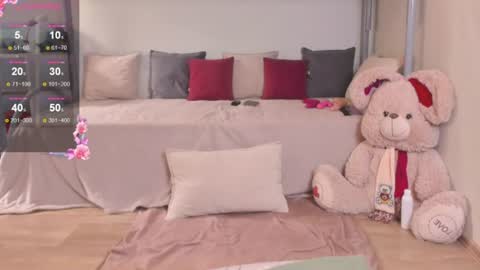 Madisson online show from 06/25/26, 05:12