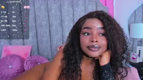 Snapshot of madissonlopez chatting on 02/22/25, 01:22 Madisson Lopez online show from 02/22/25, 01:22