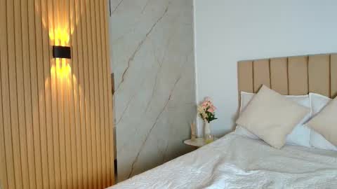   online show from 12/03/25, 11:36