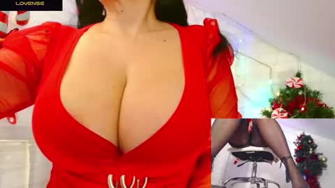 Leena online show from 12/18/25, 07:58
