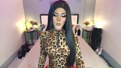 Wil online show from 10/20/25, 01:39