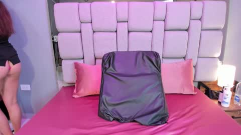 mady_collins online show from 10/15/25, 11:43