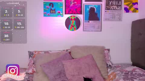 Snapshot of mady_malkovax chatting on 10/02/25, 09:11 Mady online show from 10/02/25, 09:11