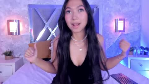 Snapshot of mady_roa chatting on 06/05/26, 03:13 Mady Roa online show from 06/05/26, 03:13