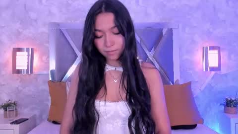 Snapshot of mady_roa chatting on 06/11/26, 03:04 Mady Roa online show from 06/11/26, 03:04