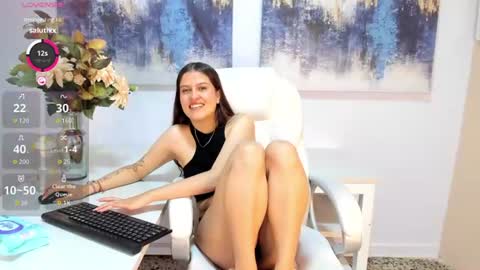 Snapshot of madydoll_ chatting on 06/16/26, 09:28 Mady online show from 06/16/26, 09:28