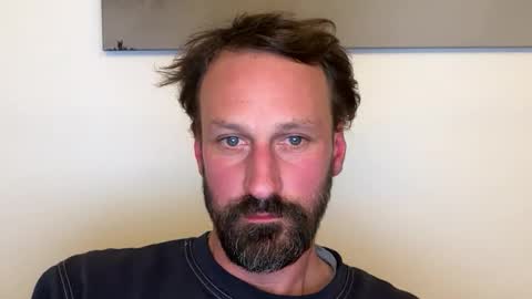 Snapshot of maenu_69 chatting on 11/05/25, 10:54 maenu_69 online show from 11/05/25, 10:54