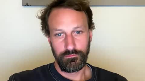 Snapshot of maenu_69 chatting on 11/11/25, 09:59 maenu_69 online show from 11/11/25, 09:59