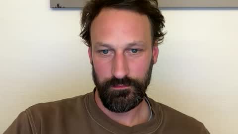 Snapshot of maenu_69 chatting on 11/20/25, 10:09 maenu_69 online show from 11/20/25, 10:09