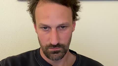 Snapshot of maenu_69 chatting on 12/03/25, 10:08 maenu_69 online show from 12/03/25, 10:08