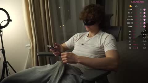 Snapshot of maestro3369 chatting on 11/14/25, 08:07 Mike XMaestro 3369 online show from 11/14/25, 08:07