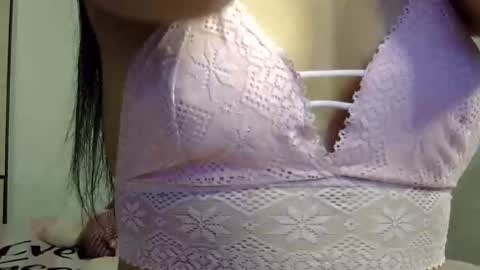 Snapshot of maferchavez88 chatting on 10/28/25, 01:53 maferchavez88 online show from 10/28/25, 01:53