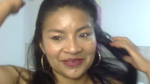 maferchavez88 online show from 02/15/26, 05:42