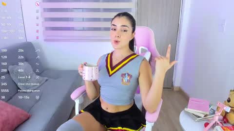 Eva online show from 10/18/25, 09:26